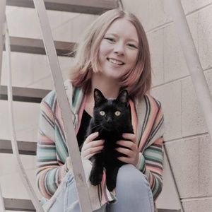 Meet your Posher, Emily